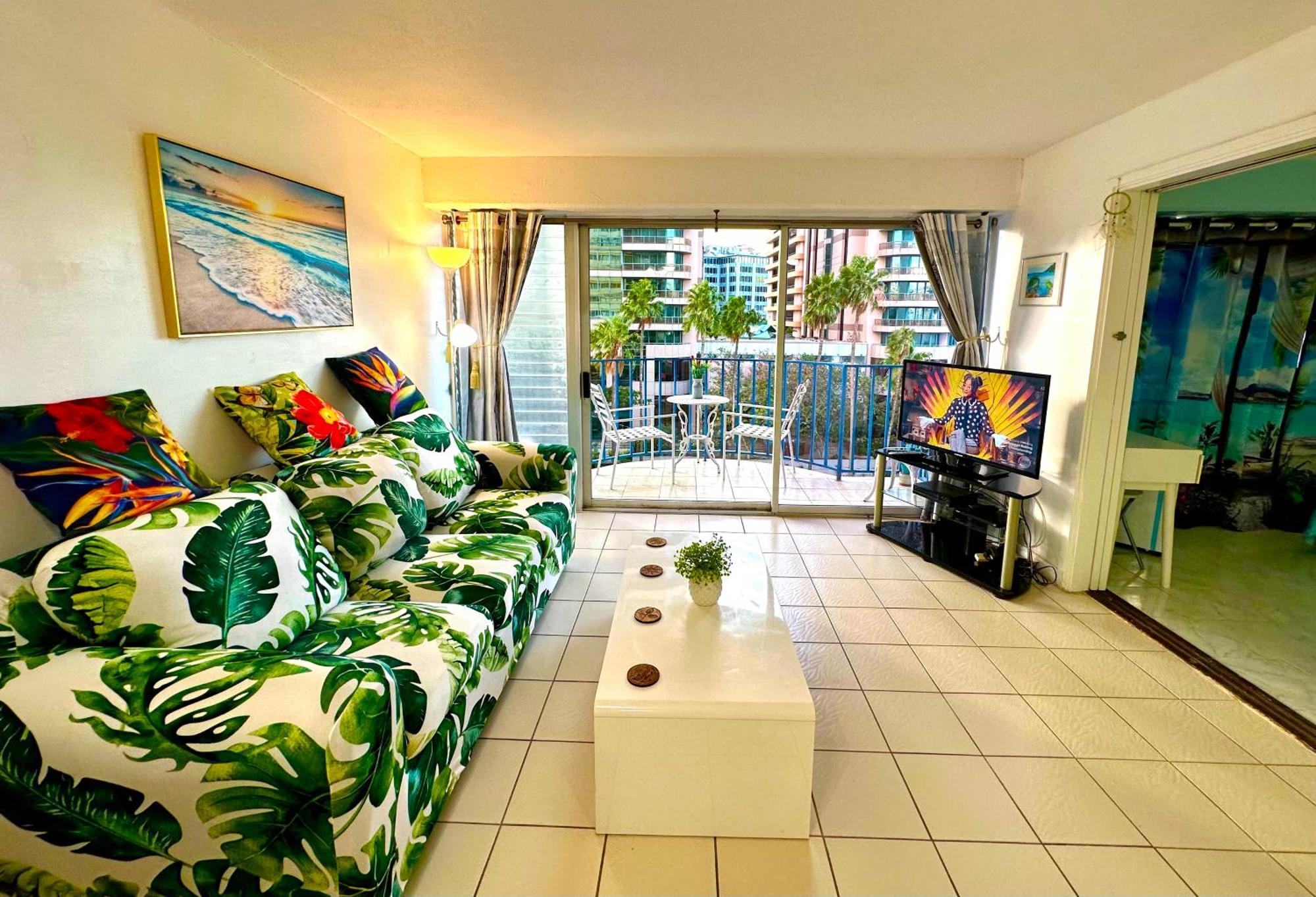 Waikiki 2 Bedrooms, 1 Bath, Free Parking, Sleep 6 Honolulu Buitenkant foto