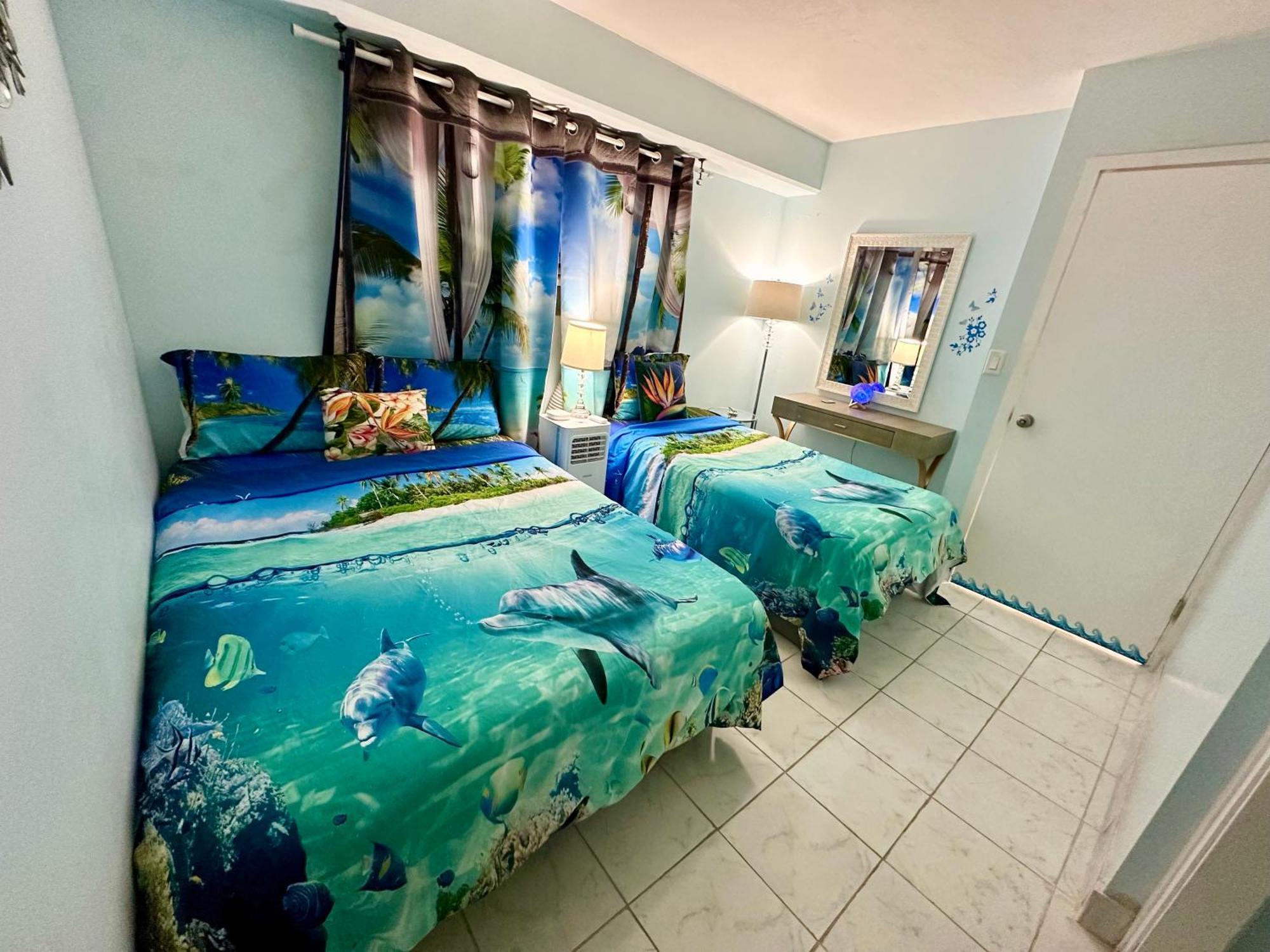 Waikiki 2 Bedrooms, 1 Bath, Free Parking, Sleep 6 Honolulu Buitenkant foto